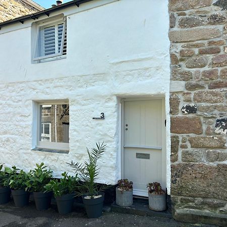 The Old Gallery - Charming Coastal Escape For Two Mousehole Buitenkant foto