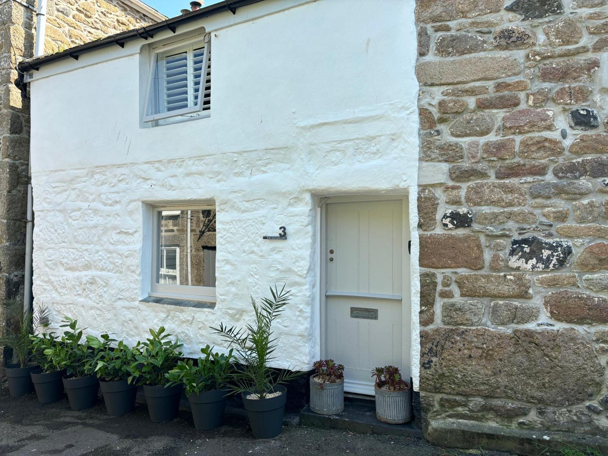 The Old Gallery - Charming Coastal Escape For Two Mousehole Buitenkant foto